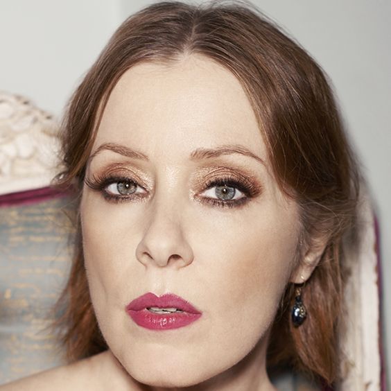 Suzanne Vega