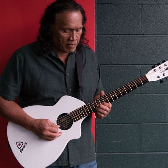 Henry Kapono