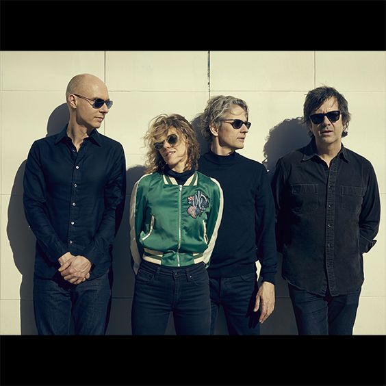 <a href="https://www.axs.com/artists/833913/luna-tickets"></a>