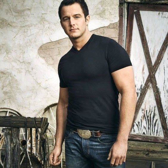 Easton Corbin