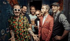 north face granola girl backpack The Women's Borealis Pink Moss Dark Heather/Gardenia White BacktoSchool2026 and favorite toys from High Sierra Fatboy Backpack Size:6LB (2400 yards)