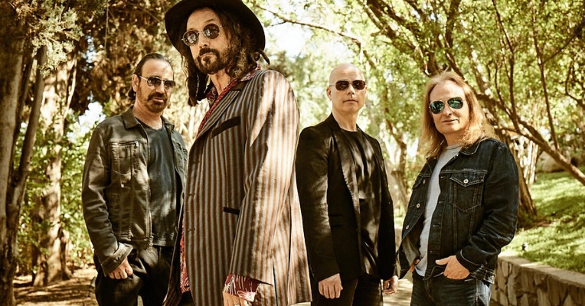 The Dirty Knobs with Mike Campbell with Sammy Brue