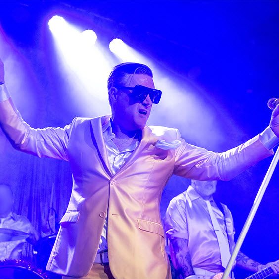 Me First and the Gimme Gimmes