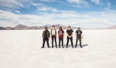 The World Is a Beautiful Place & I Am No Longer Afraid to Die with Bent Knee and Sunsleeper