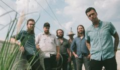 American Aquarium Samantha Crain