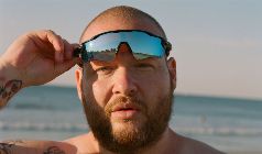 Action Bronson Meyhem Lauren, Hologram