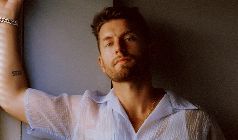 Marc E. Bassy with Rae Khalil