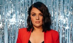 Maddie Poppe's Acoustic Christmas 2021 w/ Marielle Kraft