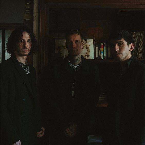 Crown The Empire
