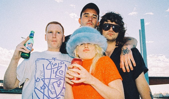 More Info for Amyl and The Sniffers