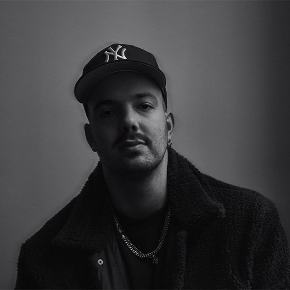 Mac Ayres