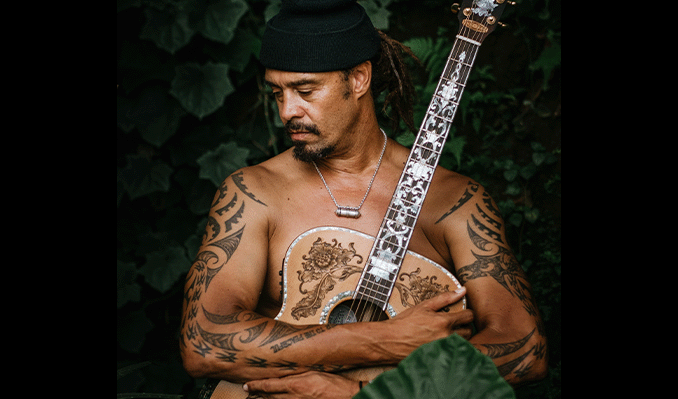 Michael Franti & Spearhead tickets at Leader Bank Pavilion, Boston