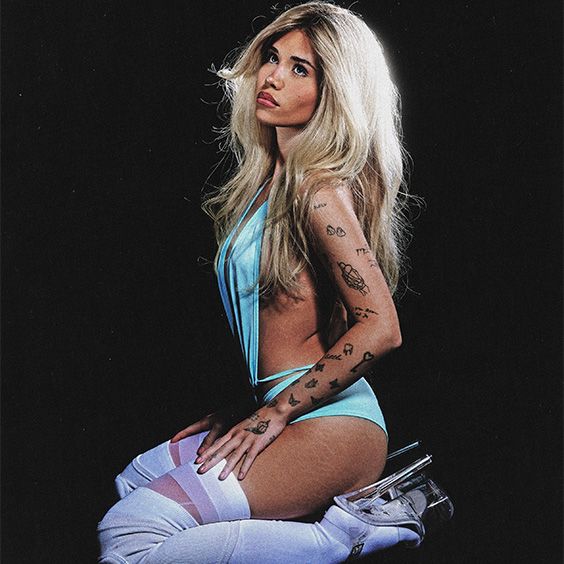 Nessa Barrett