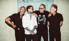 sex-pistols-steve-jones-paul-