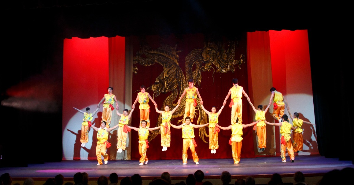 THE PEKING ACROBATS