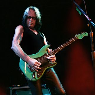 todd-rundgren_06-09-