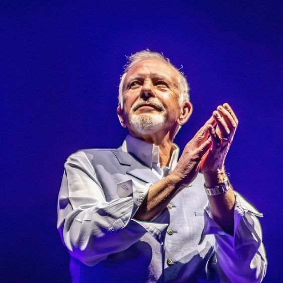 David Essex