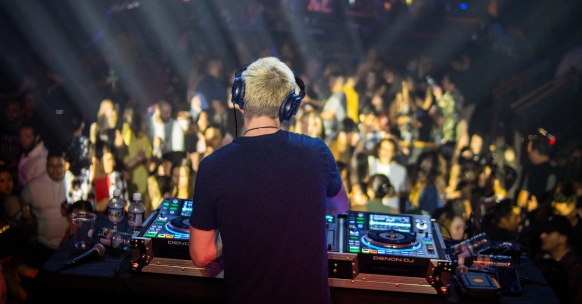 Afrobeats x Reggaeton ft DJ Lalo X, E.M.E, DJ Zimbo