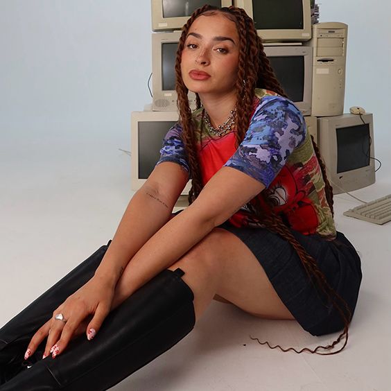 Ella Eyre