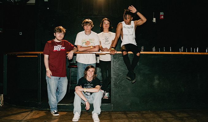 Main image for event titled The Runarounds