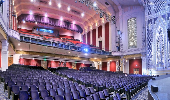 Main image for event titled Brian McKnight