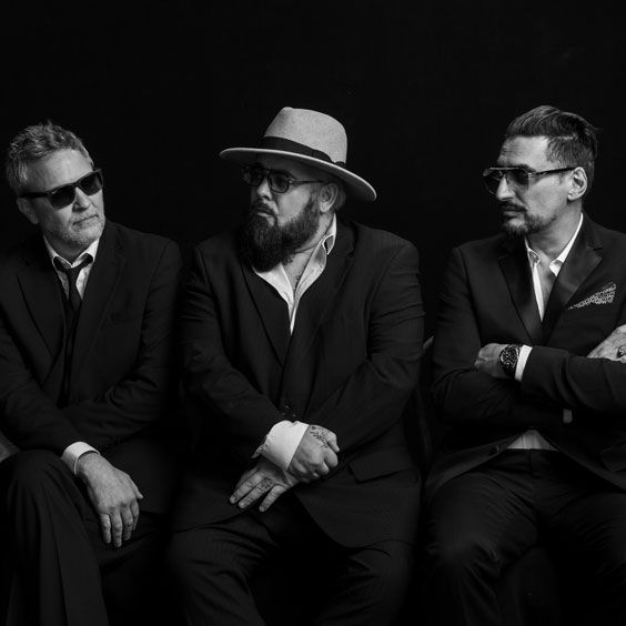 <a href="https://www.axs.com/artists/251786/fun-lovin-criminals-tickets"></a>