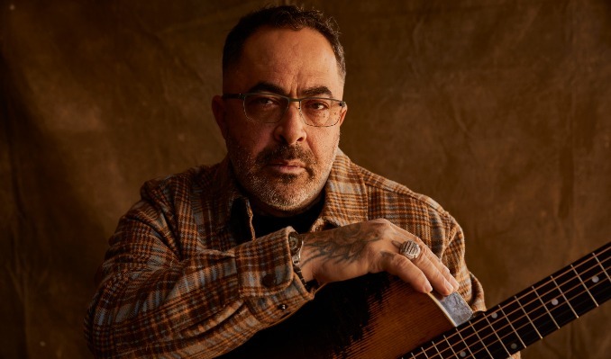 Aaron Lewis & The Stateliners