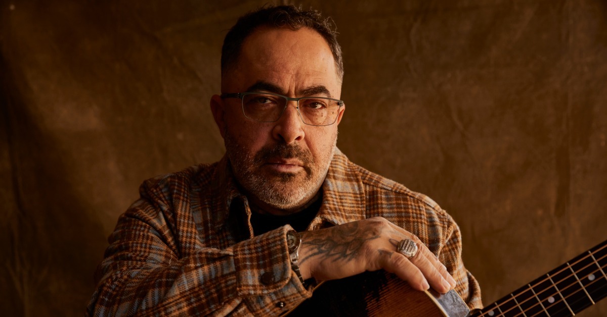 Aaron Lewis & The Stateliners: 