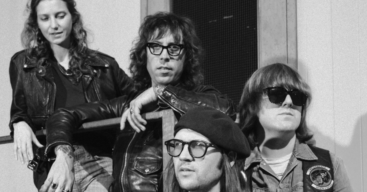 Daniel Romano's Outfit