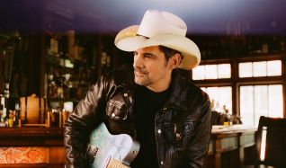 Brad Paisley LIVE
