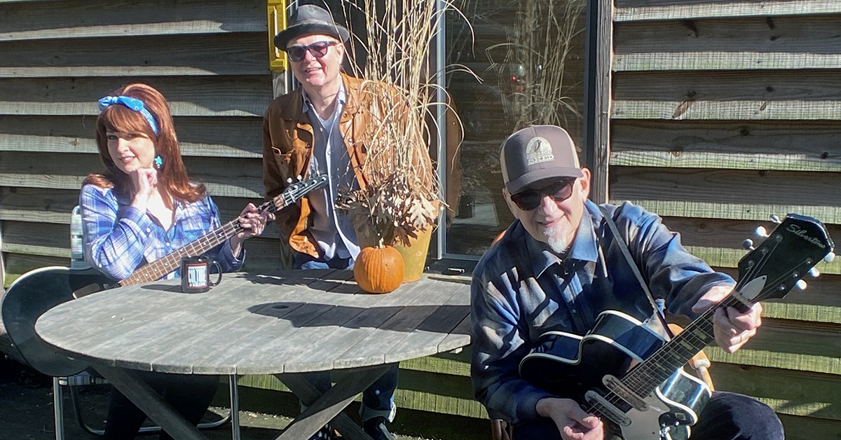 Southern Culture on the Skids w/ Poi Rogers