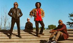 Mike Campbell & The Dirty Knobs - Glenside - Keswick Theatre