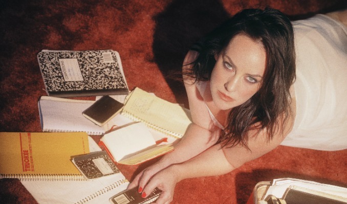 Jena Malone | Barboza