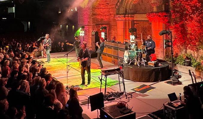 More Info for Billy Bob Thornton & The Boxmasters