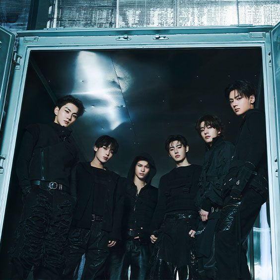 ENHYPEN - Dallas - American Airlines Center - 2026年7月18日(土) 19