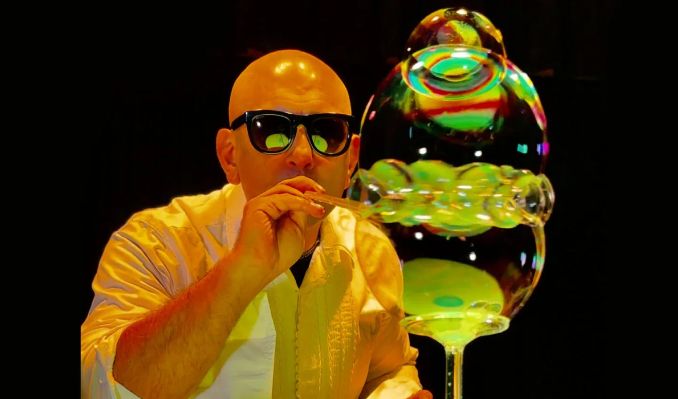 The Ultimate Bubble Show