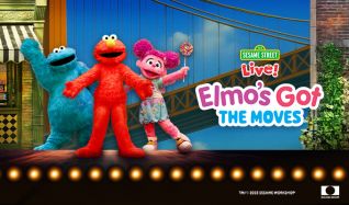AXS Premium - Elmo's Got the Moves で Wilson Center, Wilmington