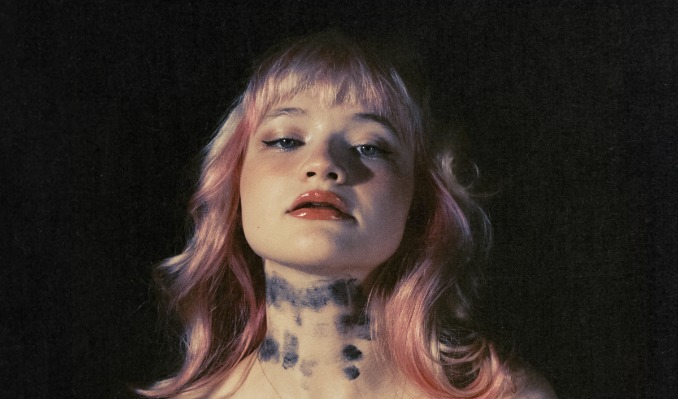Ella Red