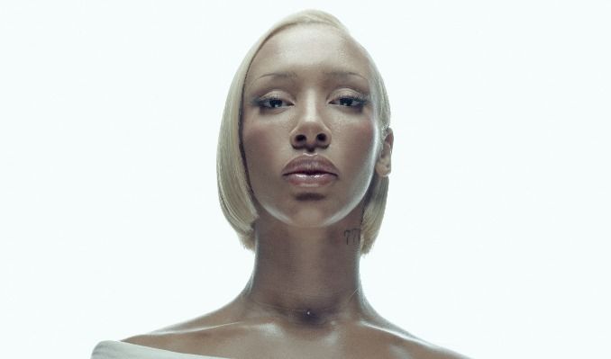 Naomi Sharon