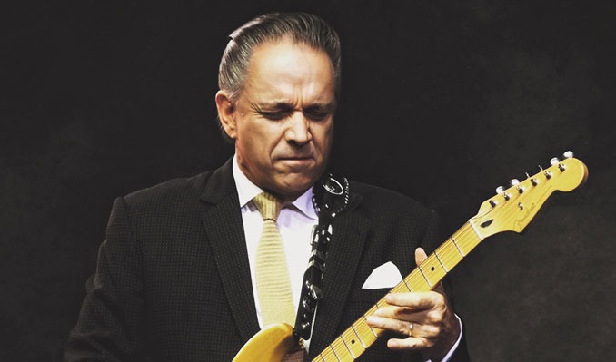 Jimmie Vaughan & The Tilt-A-Whirl Band