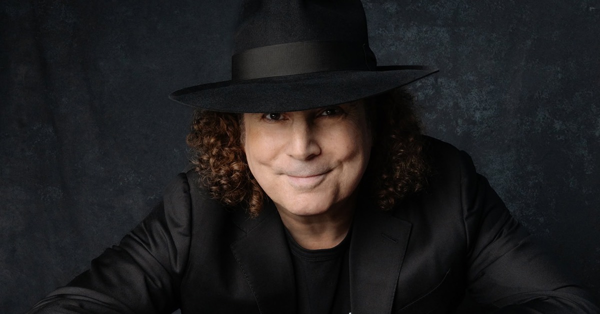Boney James (6:00 PM) 