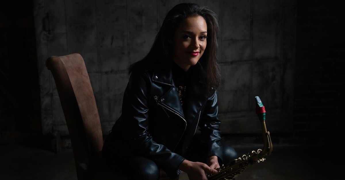 Vanessa Collier (Matinee) 