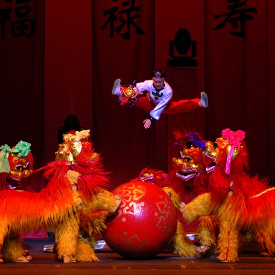 Peking Acrobats